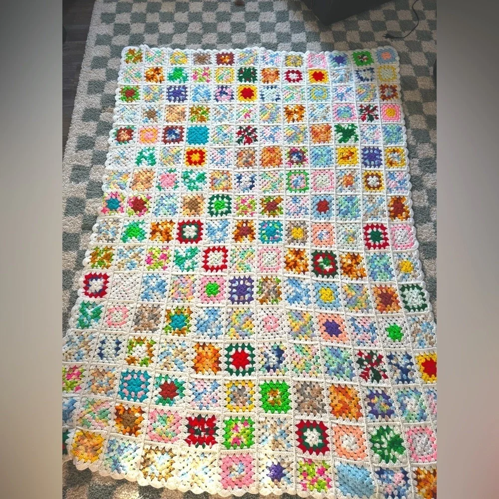 VTG Granny Square Blanket Afghan Crochet Hand Made Patchwork Multi Color Beige